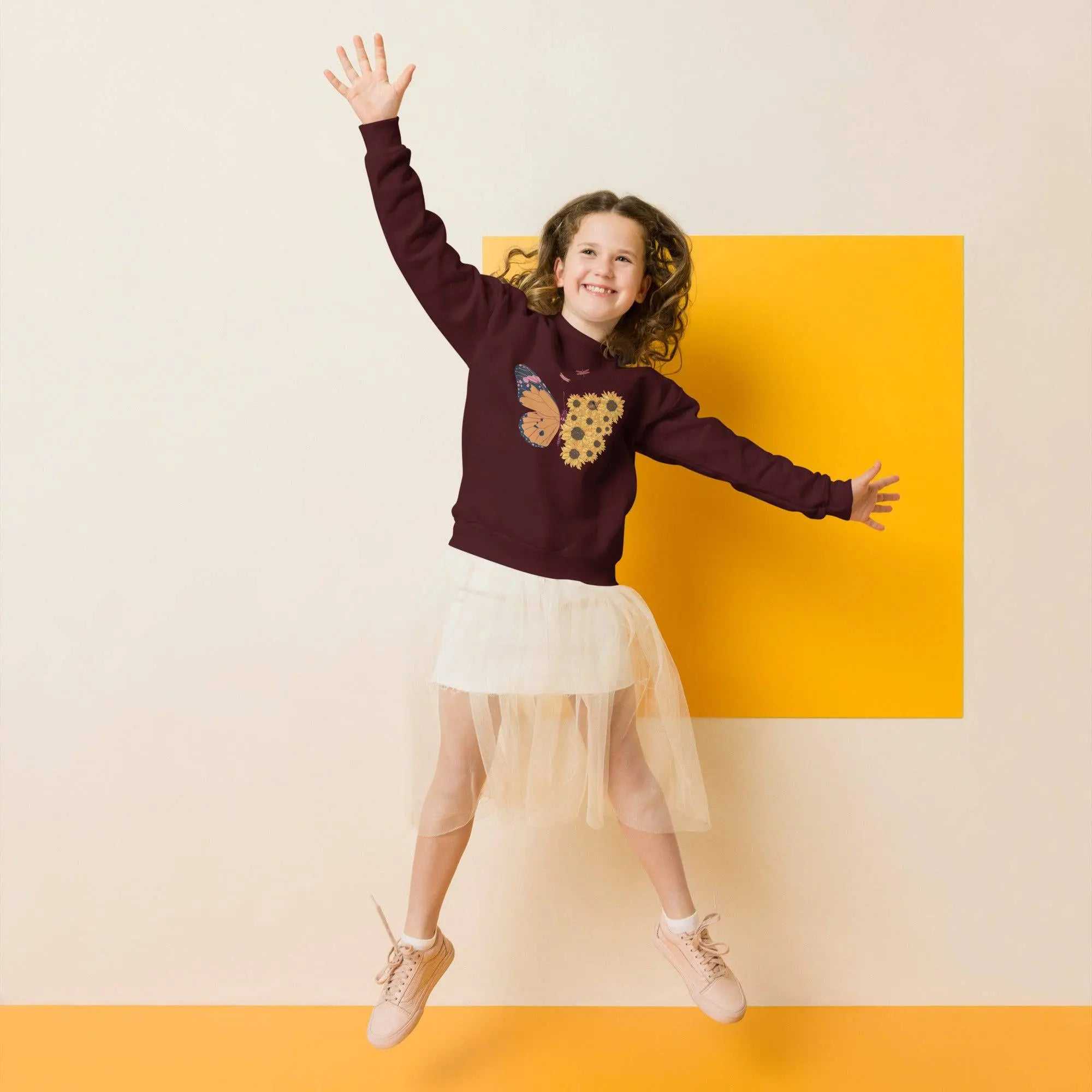 Secret Of ButterflySecret Of Butterfly SweatshirtIntroducing our "Secret Of Butterfly" sweatshirt, designed to accompany your youth on every adventure. Crafted with soft fleece fabric, it provides both warmth and c[Bal]